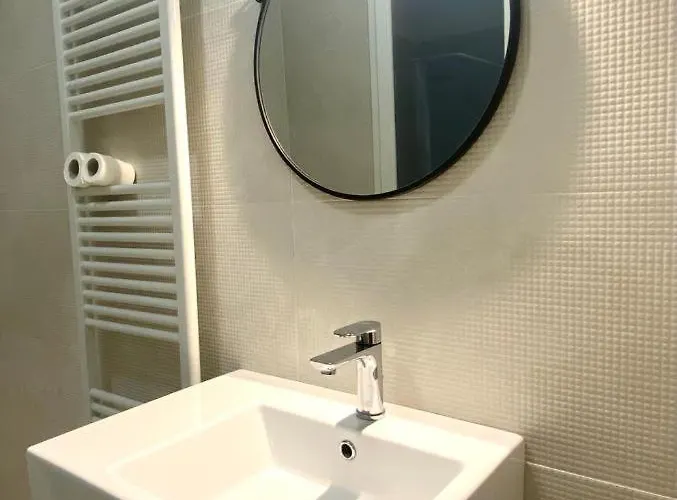 Apartment Via Galliera *