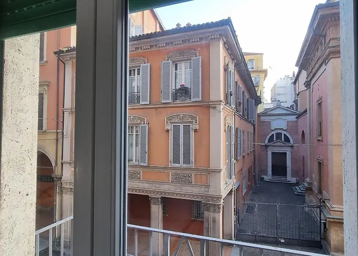 Via Galliera Bologna